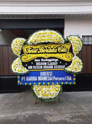 Papan Bunga Duka di Pengajaran