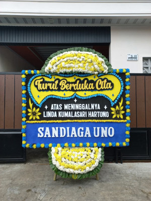 Papan Bunga Duka di Pengajaran